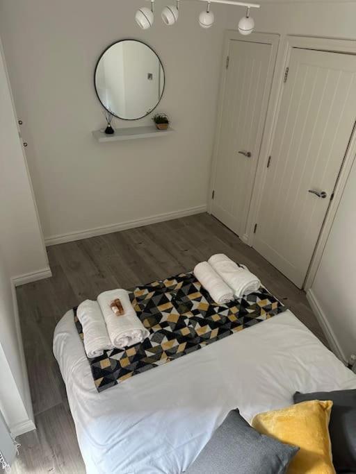 Modern 1-Bed Apartment Belfast Exterior foto